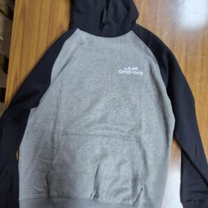 Sweat-shirt unisexe gris et noir