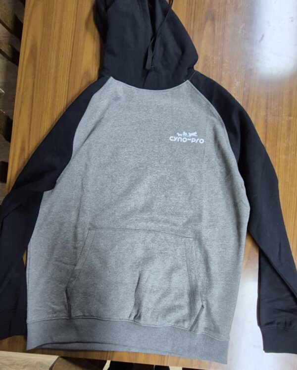 Sweat-shirt unisexe gris et noir
